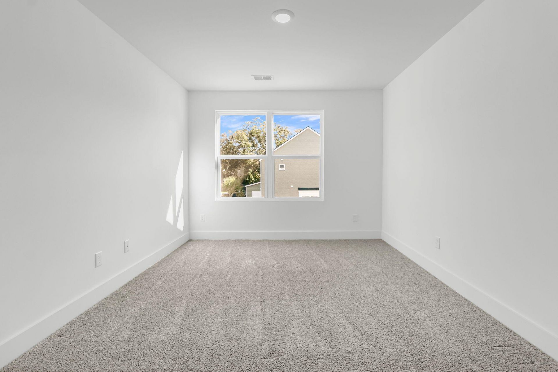 567 Gahagan Road Photo 31