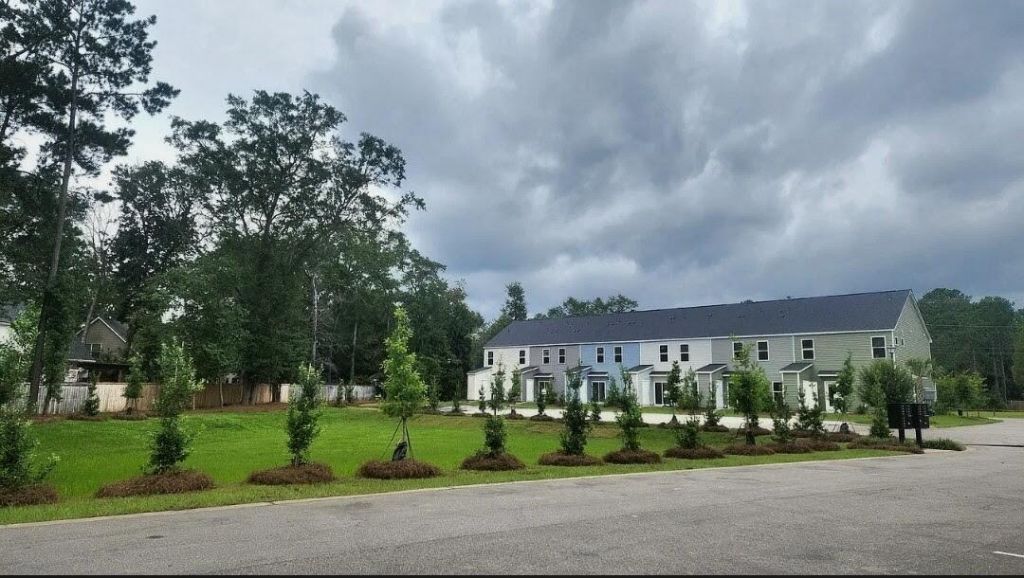 567 Gahagan Road Photo 35