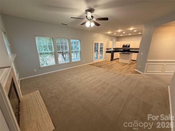 9339 Autumn Applause Drive , Charlotte, NC 28277