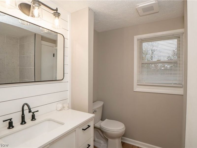 7641 Ravenna Avenue, Louisville, OH 44641 Photo 32