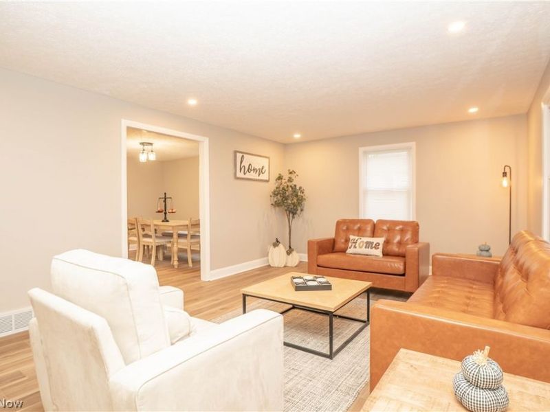 7641 Ravenna Avenue, Louisville, OH 44641 Photo 6