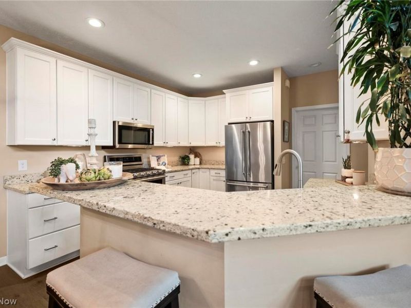 33249 Belladon Court, Avon Lake, OH 44012 Photo 18
