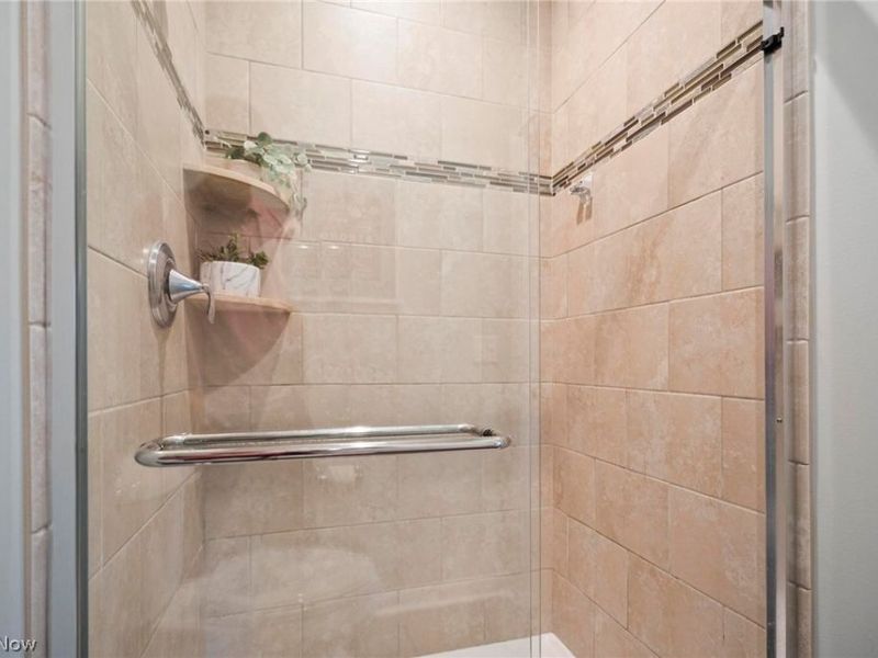 33249 Belladon Court, Avon Lake, OH 44012 Photo 32