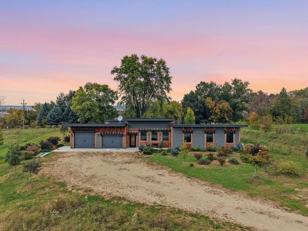 510 Jenny Lane, ELIZABETH, IL 61028