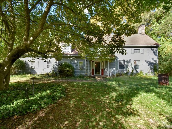 21 Fishkill Road, Hopewell Junction, NY 12533