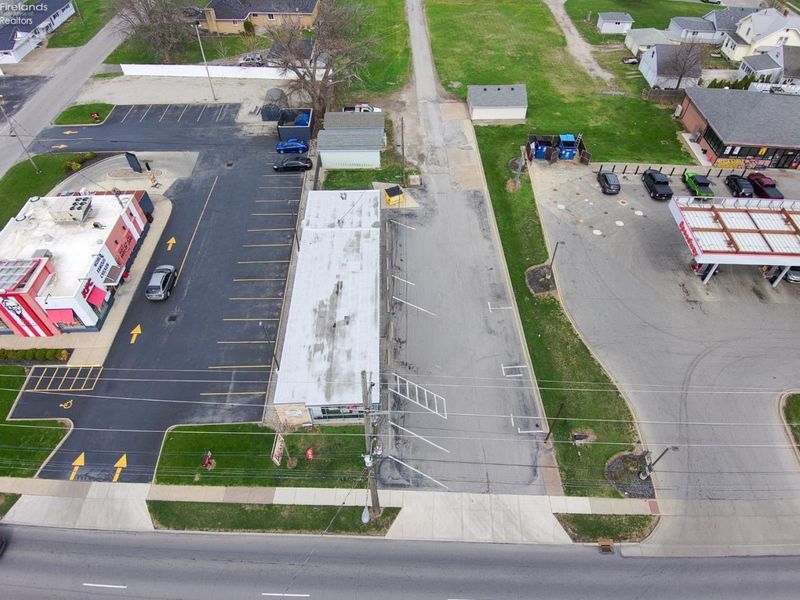 423 W Perkins Avenue, Sandusky, OH 44870 Photo 55