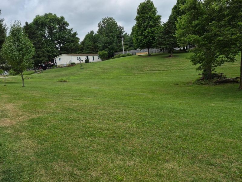 6875 Logan Thornville Road NE, Rushville, OH 43150 Photo 3