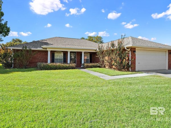 2531 Oakford Dr, Foley, AL 36535