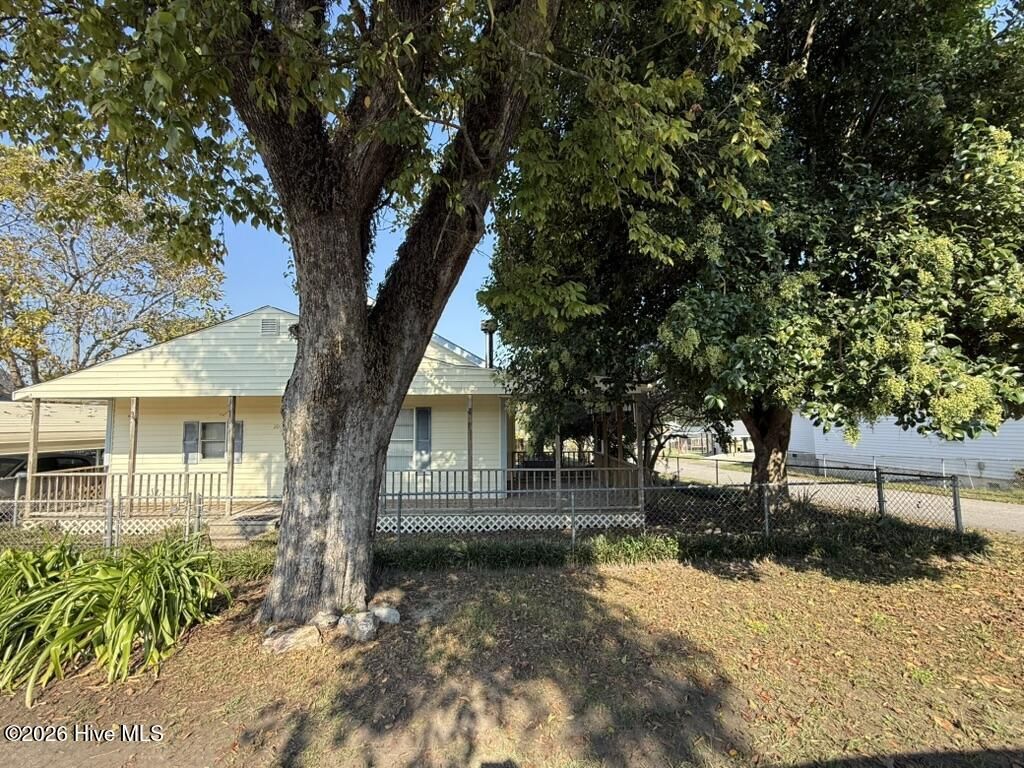 20 Robinson Street  Photo 22