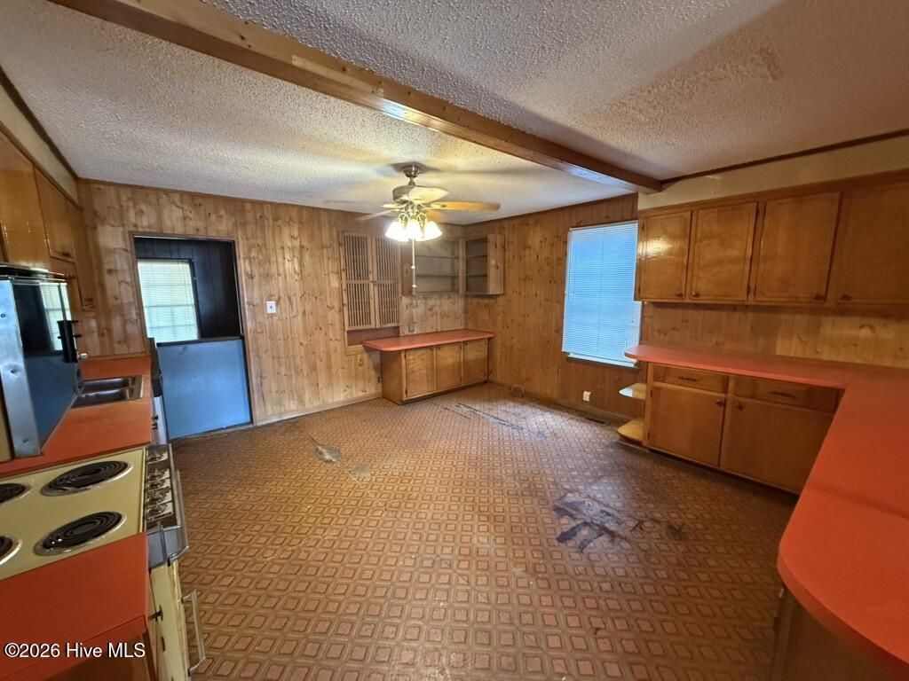 20 Robinson Street  Photo 7