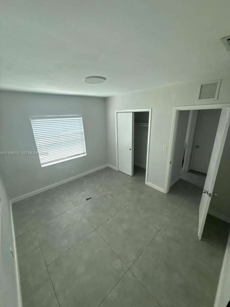 620 NW 1st Ave , Hallandale Beach, FL 33009 Photo