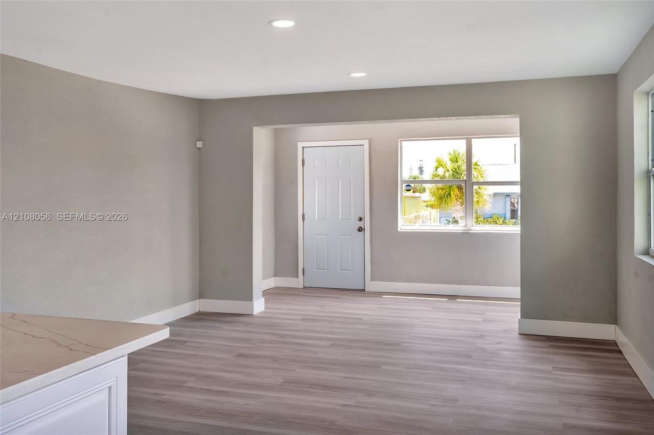 1444 W 28th St , Riviera Beach, FL 33404 Photo