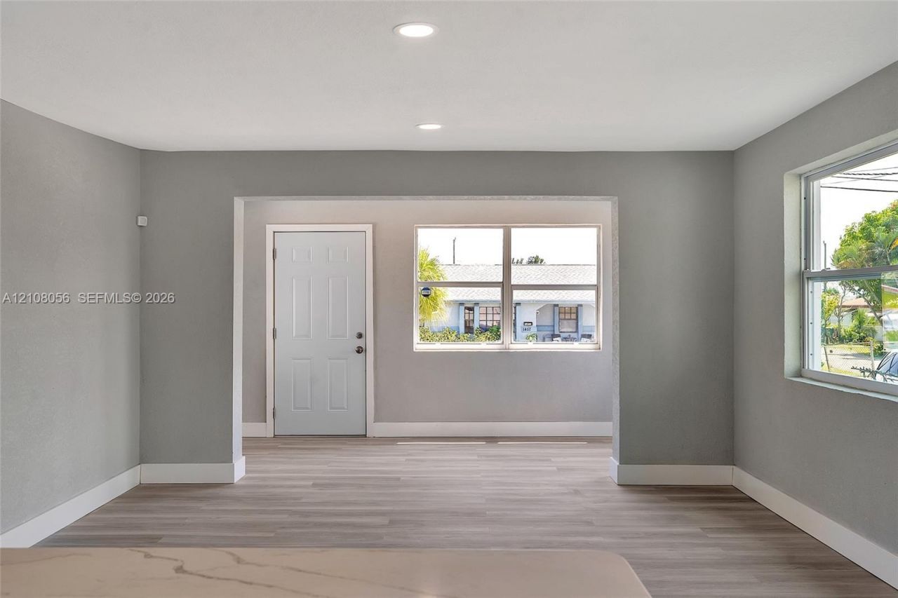 1444 W 28th St , Riviera Beach, FL 33404 Photo