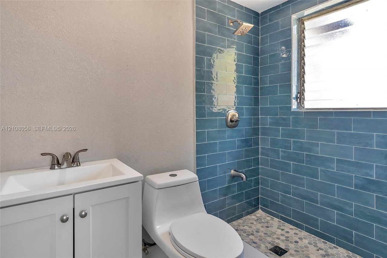 1444 W 28th St , Riviera Beach, FL 33404 Photo