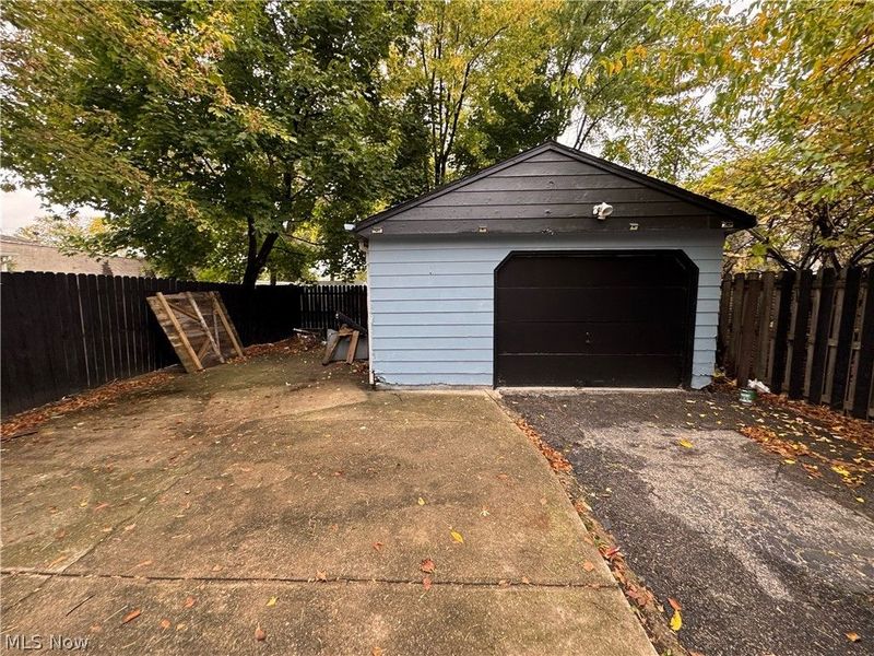 6310 Storer Avenue, Cleveland, OH 44102 Photo 28