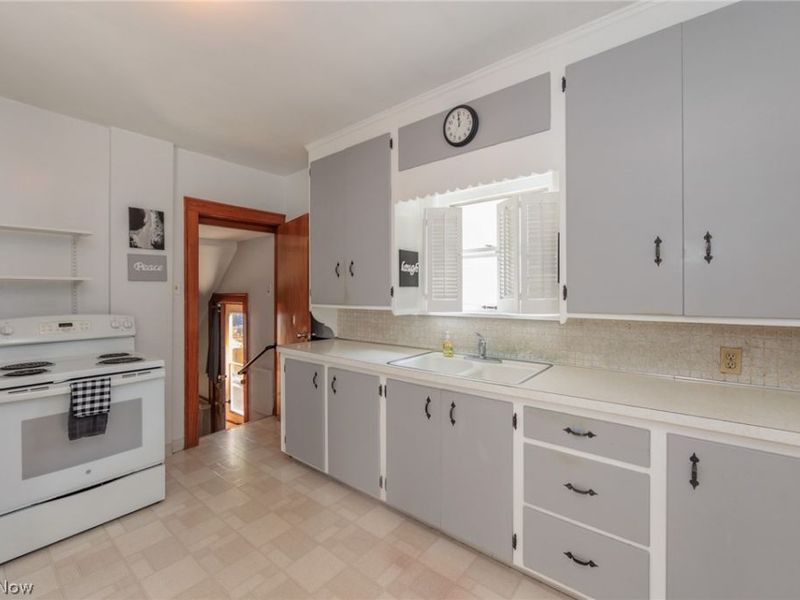1921 Maynard Avenue, Cleveland, OH 44109 Photo 14