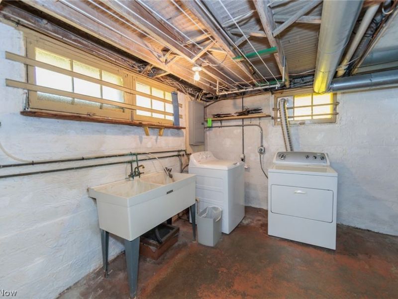1921 Maynard Avenue, Cleveland, OH 44109 Photo 40