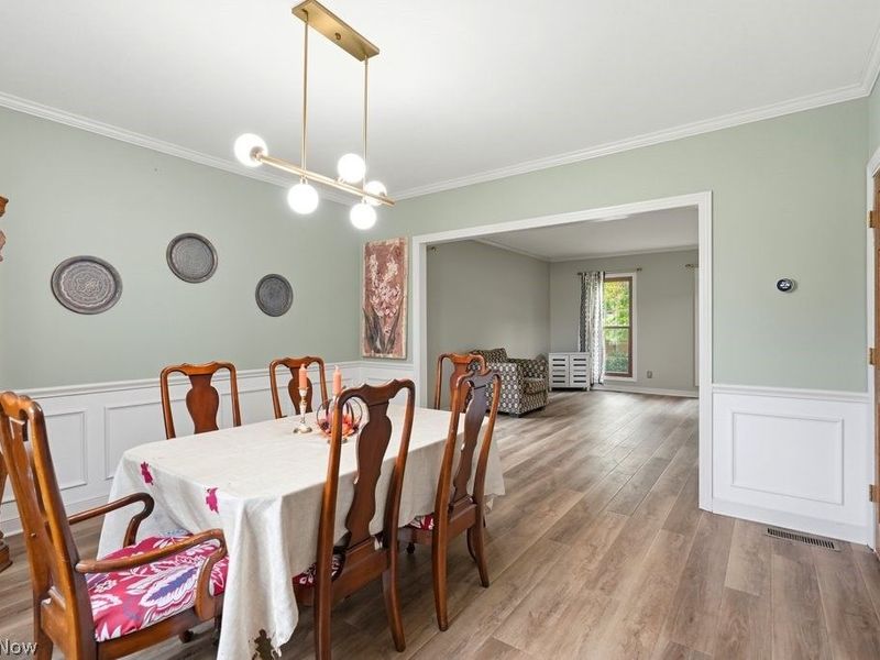 9020 Humberside Avenue NW, North Canton, OH 44720 Photo 12