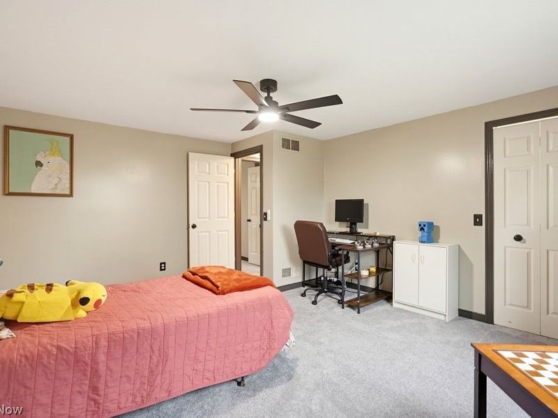 9020 Humberside Avenue NW, North Canton, OH 44720 Photo 36