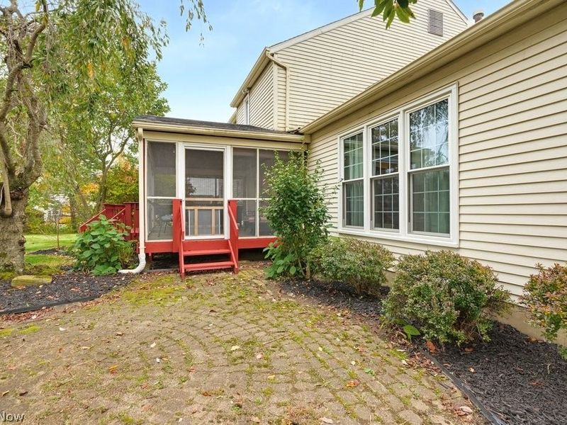 9020 Humberside Avenue NW, North Canton, OH 44720 Photo 46