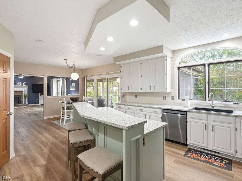 9020 Humberside Avenue NW, North Canton, OH 44720 Photo 8