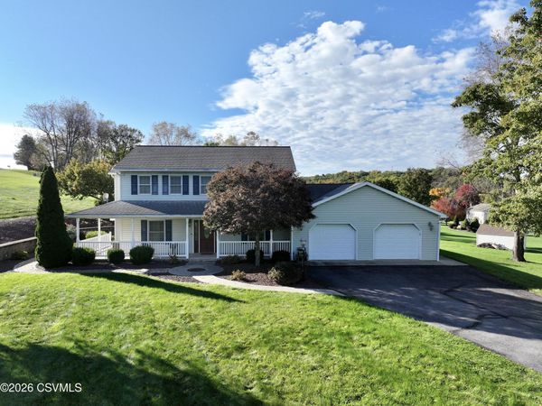 40 RIDGEWOOD Drive , Milton, PA 17847