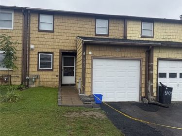 5477 Trastevere Road, Clay, NY 13041
