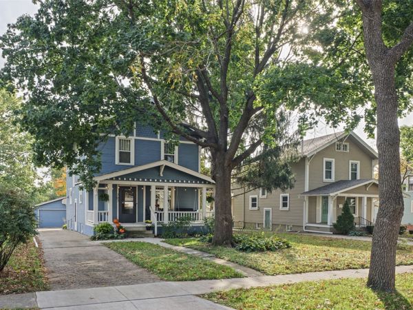 707 37th Street, Des Moines, IA 50312