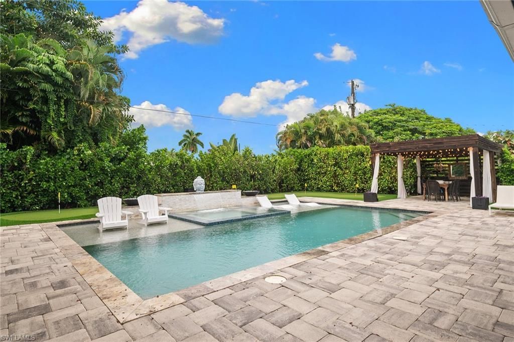2665 12th Ct N, Naples, FL 34103 Photo