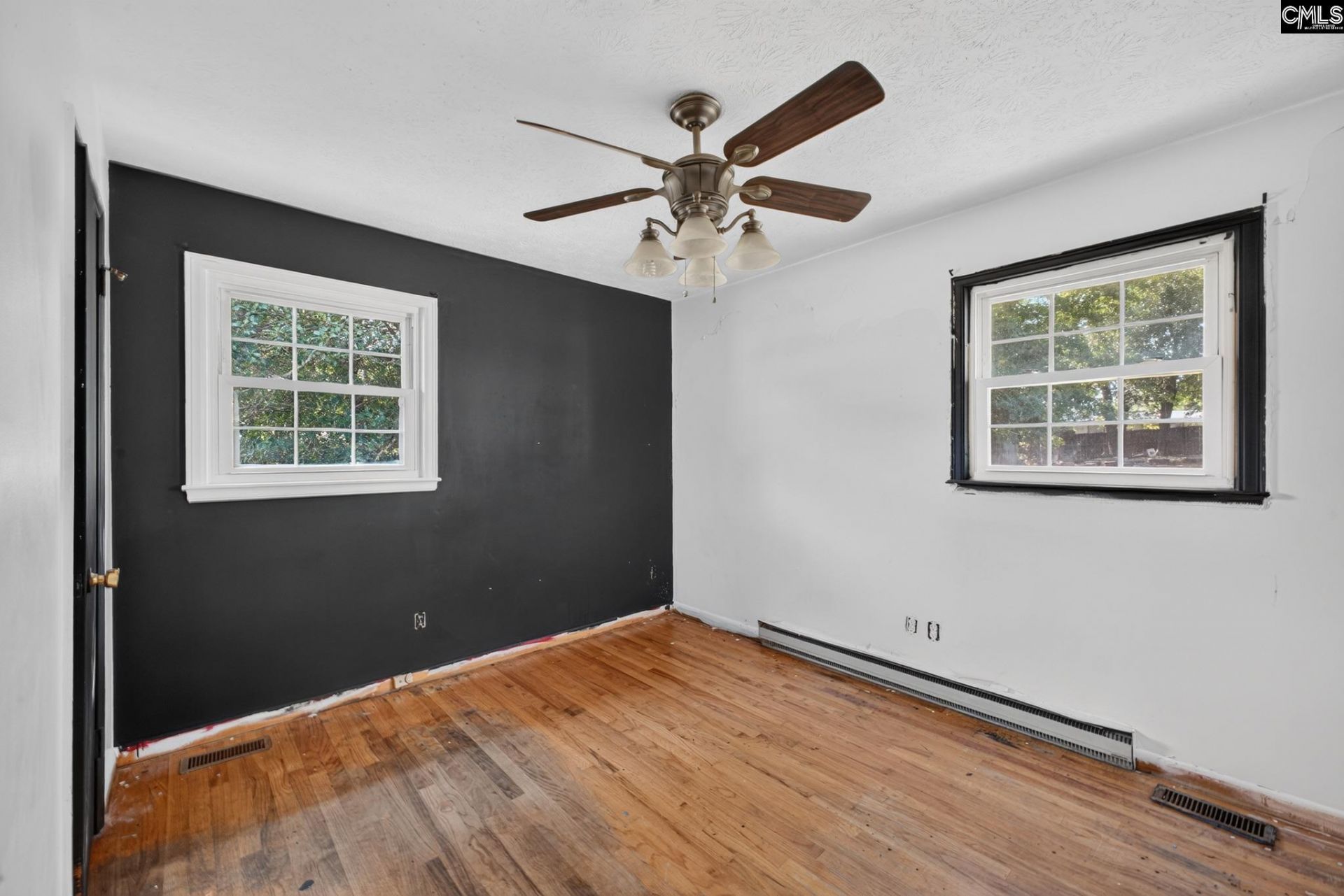 142 Spring Road  Photo 16