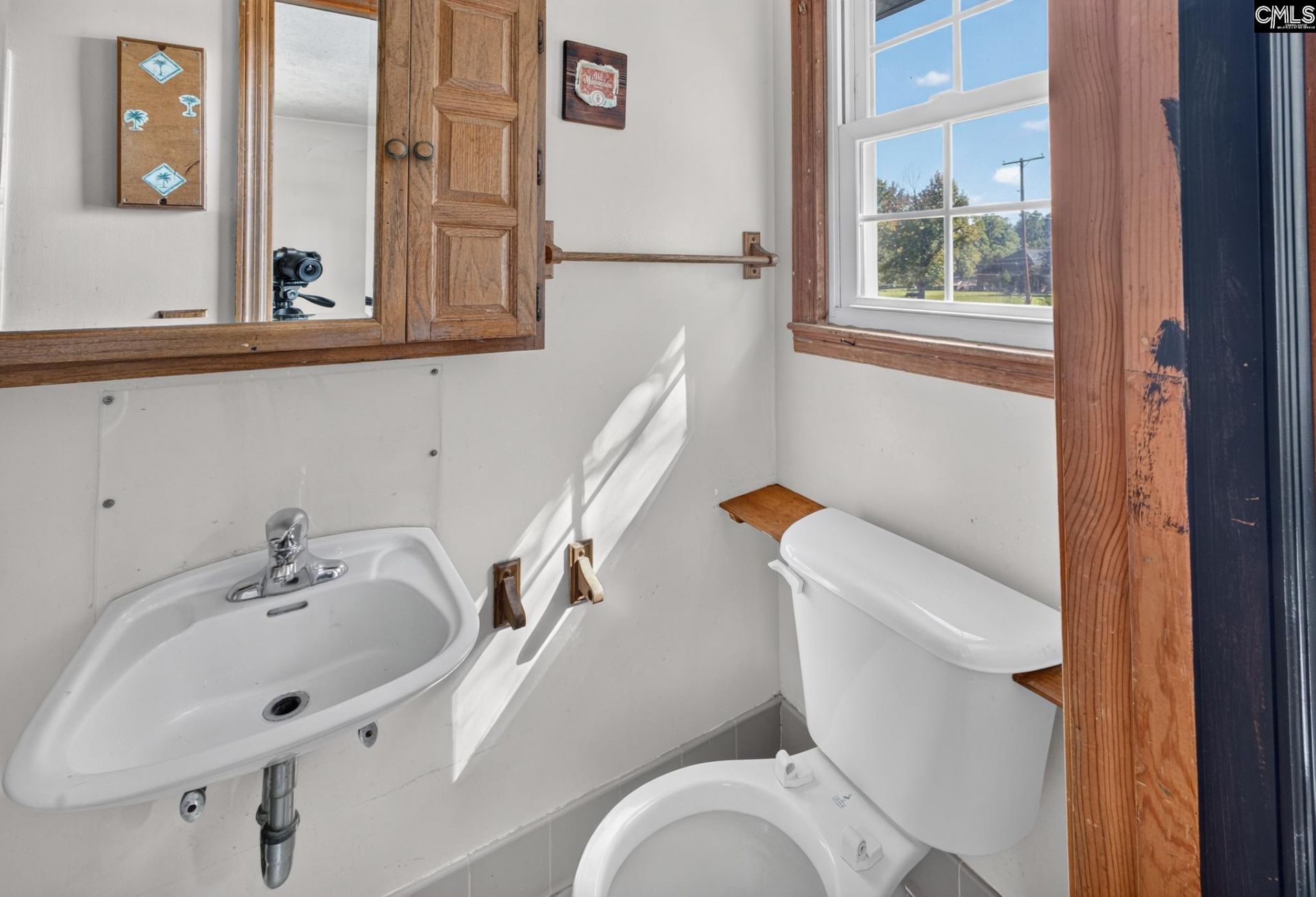 142 Spring Road  Photo 19