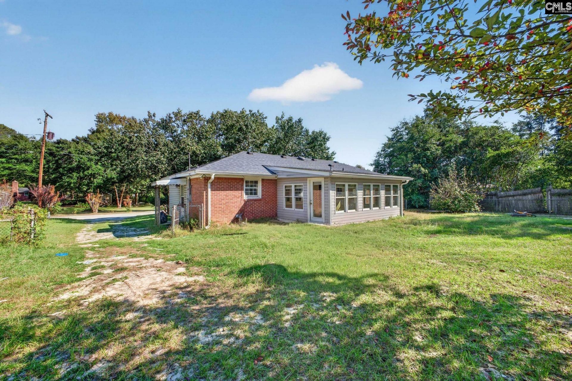142 Spring Road  Photo 26