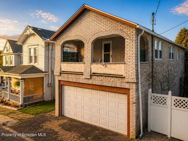 83 Spring Street, Carbondale, PA 18407