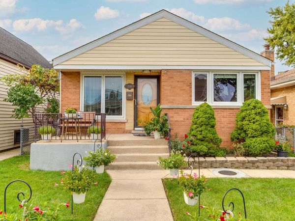 2574 Rhodes Avenue , River Grove, IL 60171