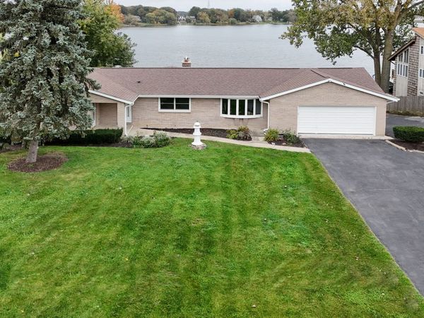 36897 N Nathan Hale Drive , Lake Villa, IL 60046