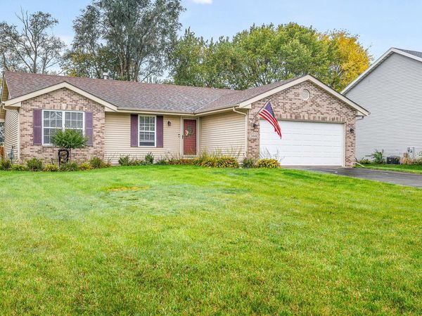 5508 Reidenbach Road , South Beloit, IL 61080