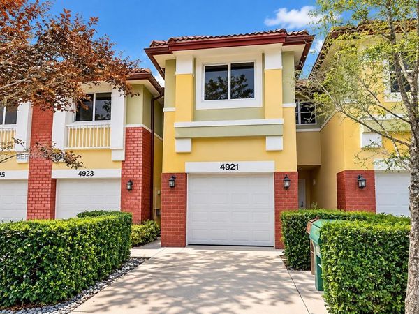 4921 SW 66th Ter, Unit 4921, Davie, FL 33314