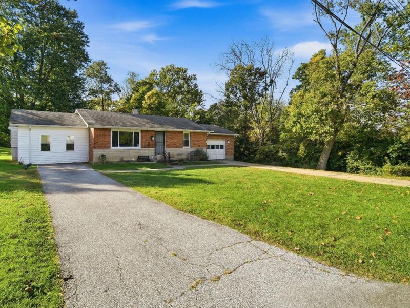 4285 Zeller Drive, Union Township, OH 45244 Photo 2