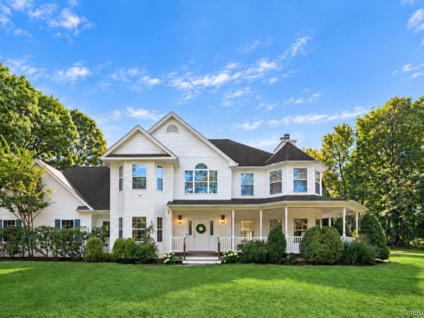 411B Mill Road , Westhampton, NY 11977
