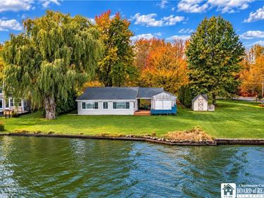 3768 Lakeland Road , Stow, NY 14785
