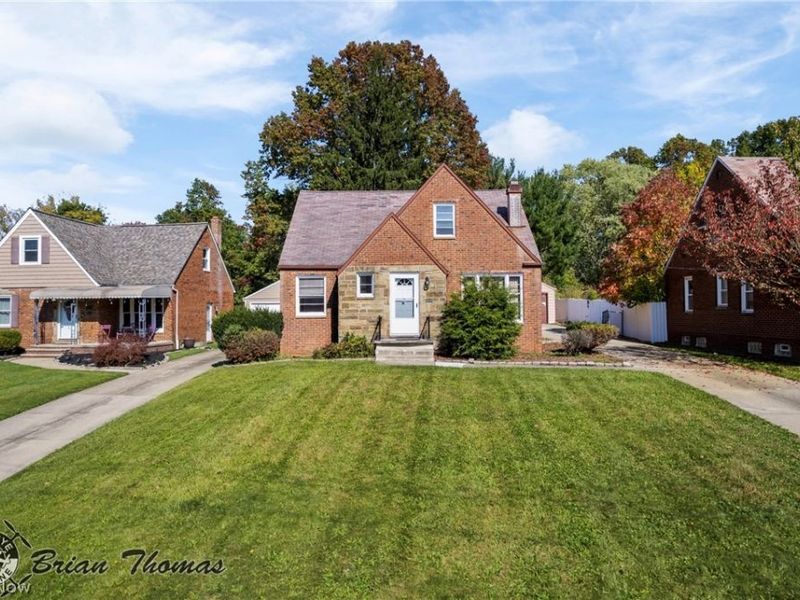 14357 Turney Road, Maple Heights, OH 44137 Photo 1