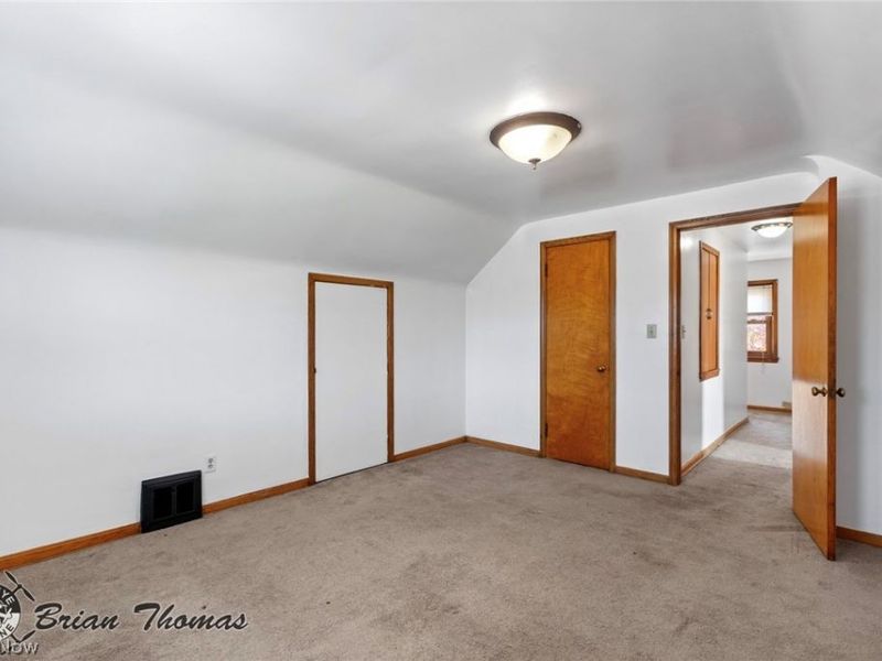 14357 Turney Road, Maple Heights, OH 44137 Photo 21