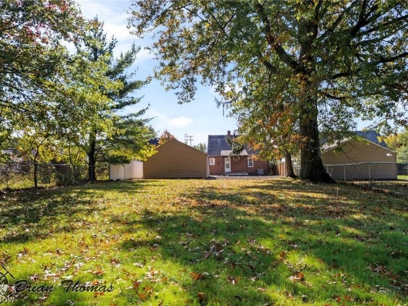 14357 Turney Road, Maple Heights, OH 44137 Photo 25