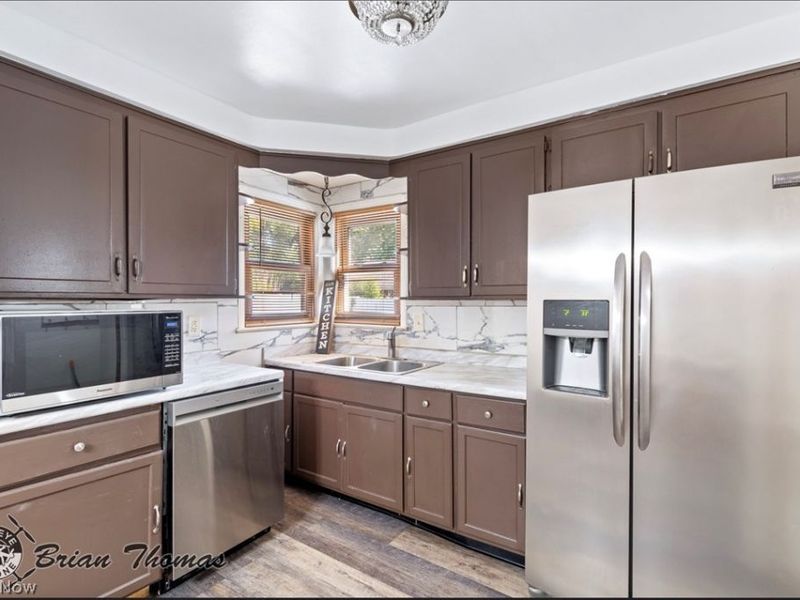 14357 Turney Road, Maple Heights, OH 44137 Photo 8