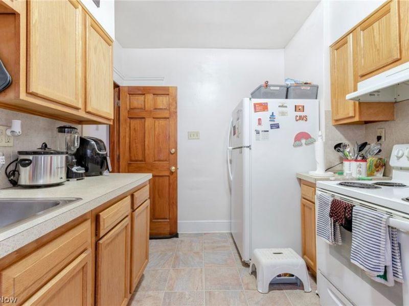 2192 Edgewood Road, Cleveland Heights, OH 44118 Photo 5