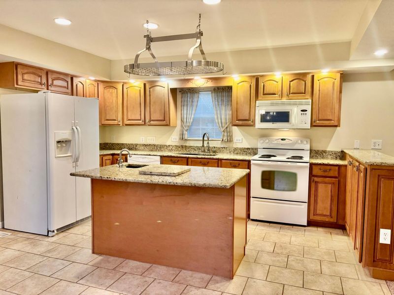 624 Blacklick Street, Groveport, OH 43125 Photo 1