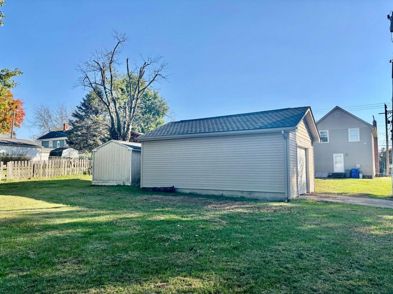 624 Blacklick Street, Groveport, OH 43125 Photo 2