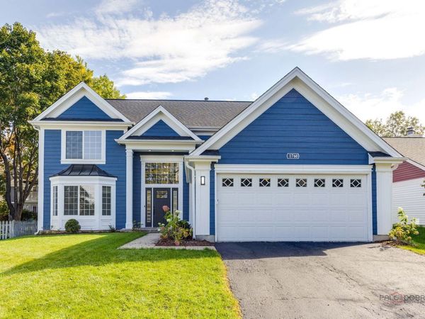 1760 Coach Drive, Naperville, IL 60565