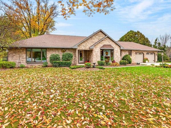 N2941 VALLEY VIEW DRIVE, Hortonville, WI 54944
