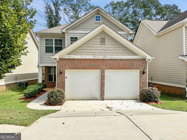 211 Daisy Circle, Mcdonough, GA 30252